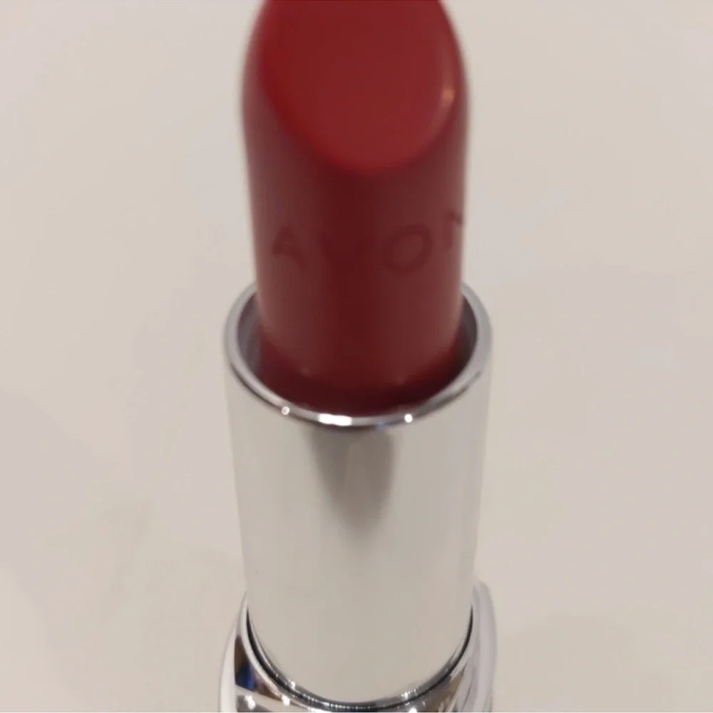 12 Avon True Color Nourishing Lipstick Candy Red Sealed